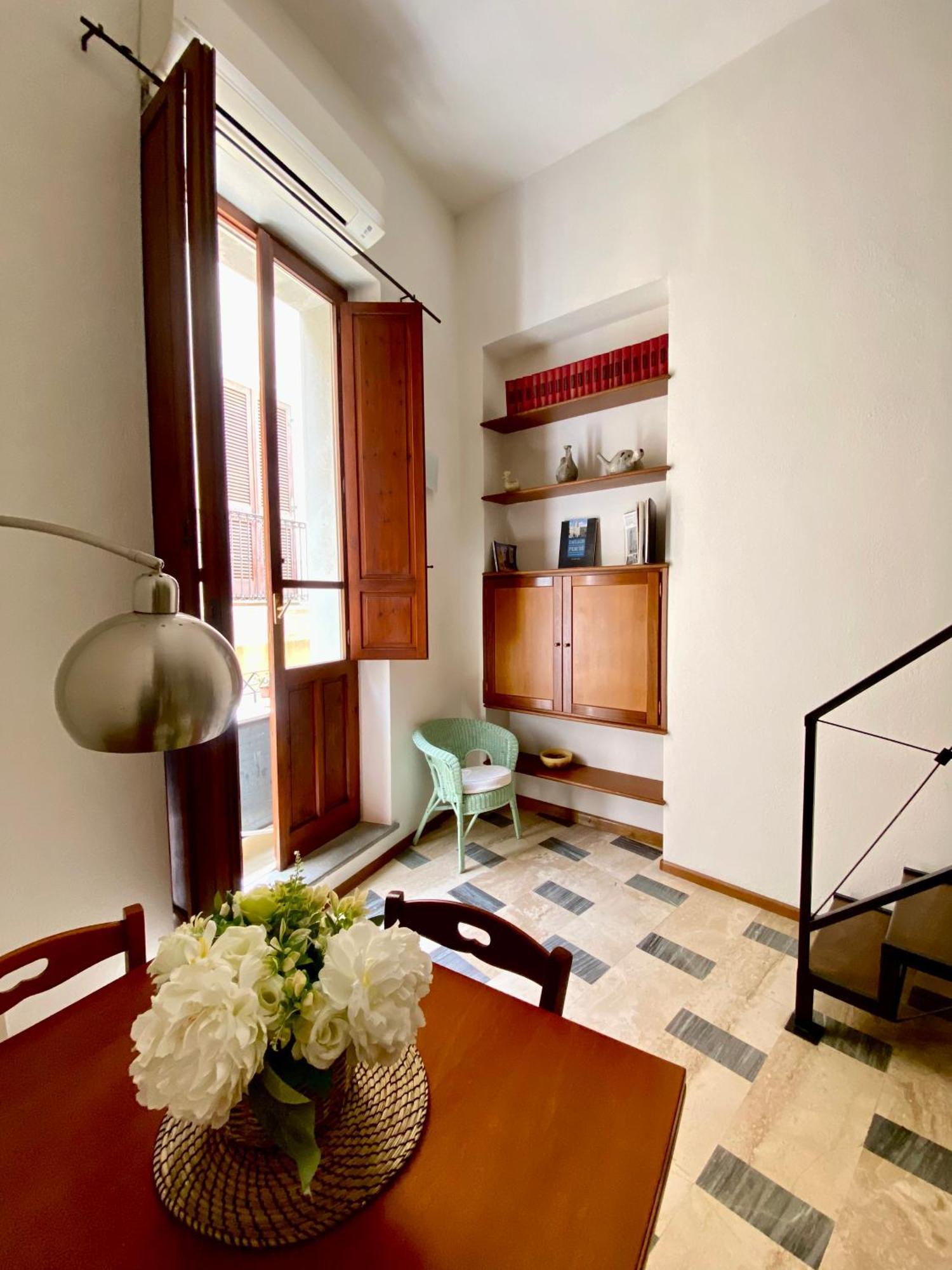 Apartament Domus Myoho Cagliari Zewnętrze zdjęcie